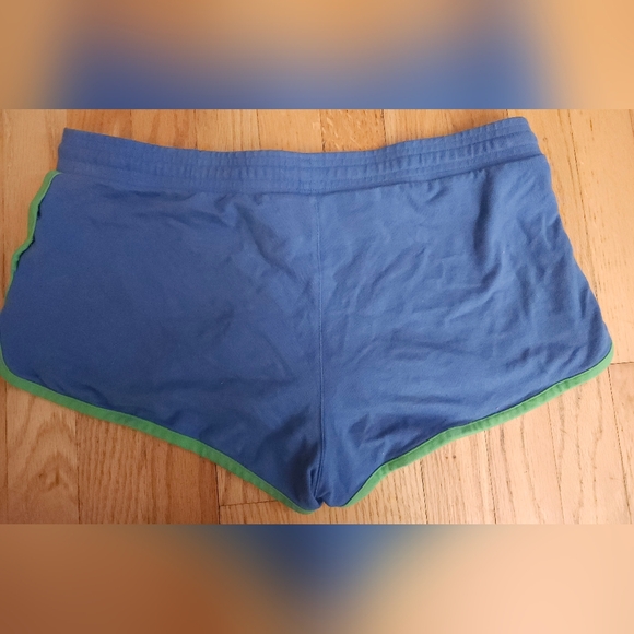 Vintage Victoria's Secret PINK Short Shorts - Picture 2 of 3